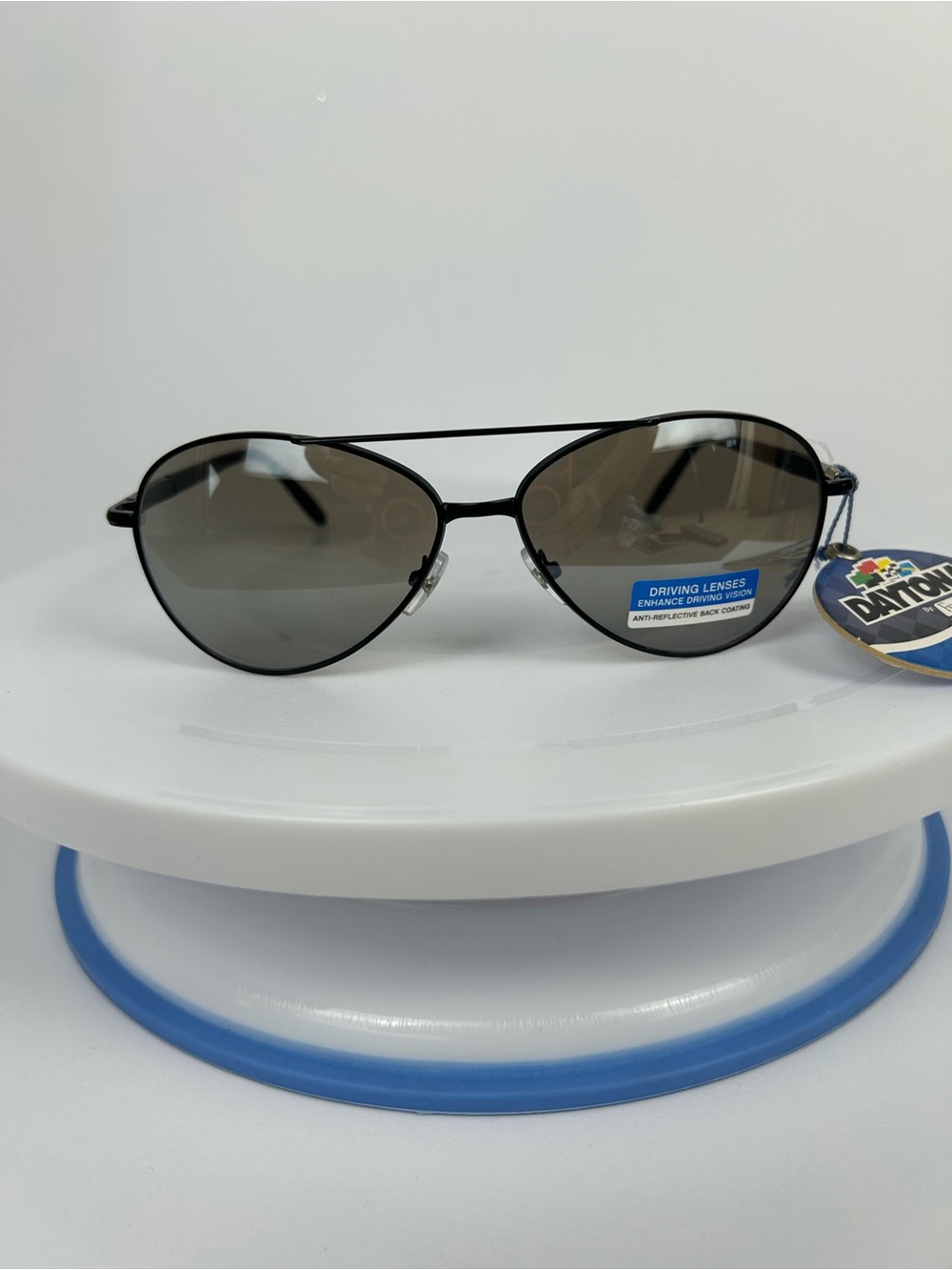 FINAL SALE! Foster Grant Daytona Driving Sunglasses UV Protection Aviator New